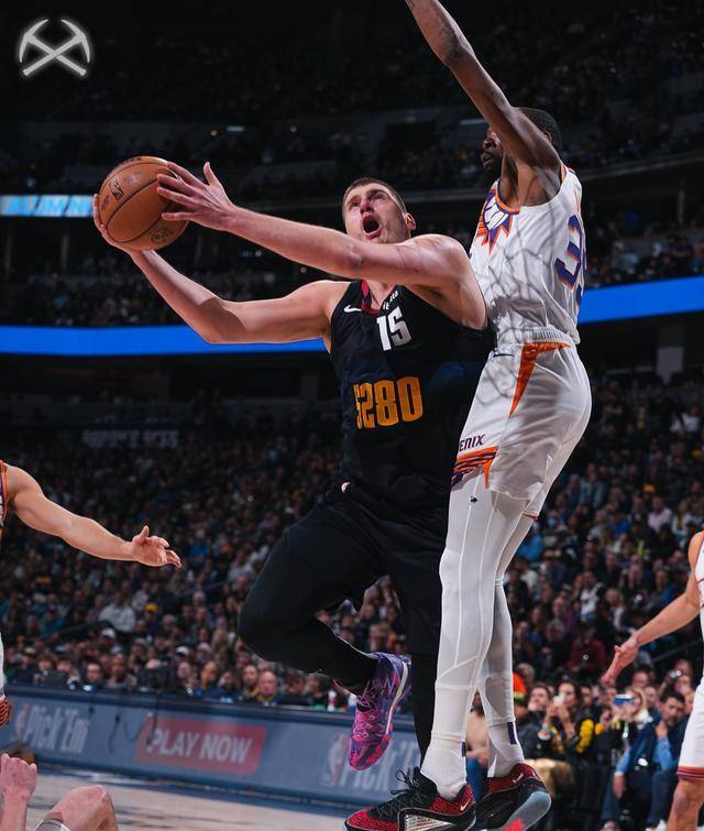 九游在线游戏平台 Scout在掘金比赛中败北，重要助攻引发热议！赛场气氛高涨