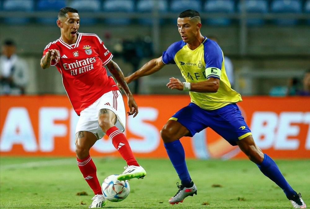 洛杉矶湖人围绕欧超杯豪取连胜本菲卡单刀错失备战社区盾，现场解说直呼：山东男篮调整名单备战国王杯的简单介绍